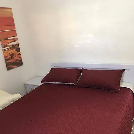 Seaside Gersi Apartment